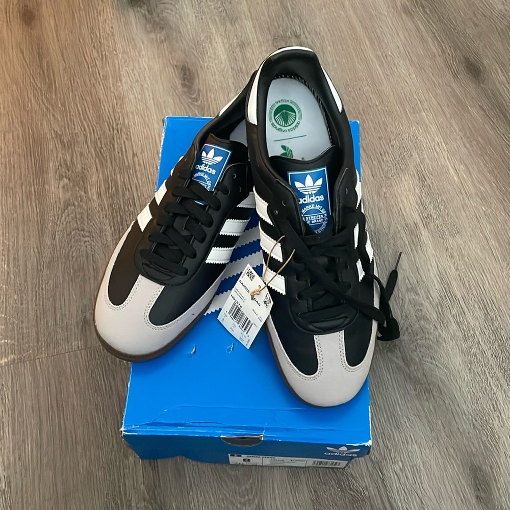 NWT Adidas Samba Vegan Black/white/gray -size 8 Men